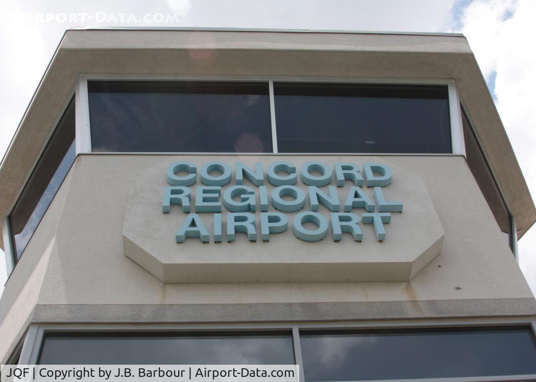 Concord Regional Airport (JQF) - The staff was outstanding, clean location too. To be a large AP like this, it was nice to feel at home.