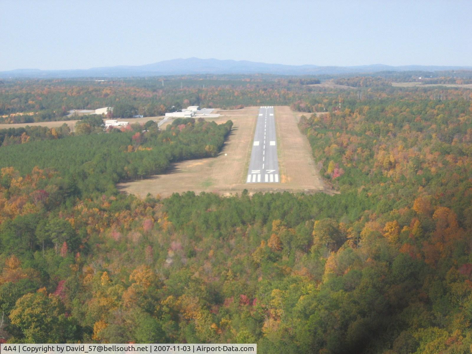 Polk County Airport- Cornelius Moore Field Airport (4A4) - On final for 27 at Cedartown 