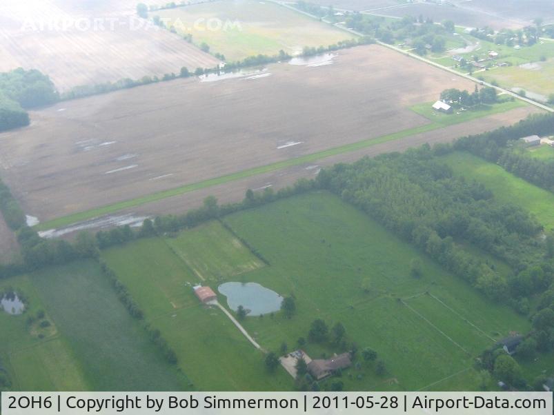 Leavelle Airstrip Airport (2OH6) - Looking SE from 2500'