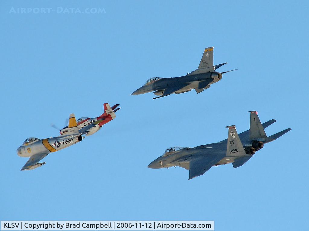 Nellis Afb Airport (LSV) - Aviation Nation - 2006
