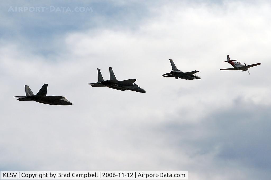 Nellis Afb Airport (LSV) - Aviation Nation - 2006