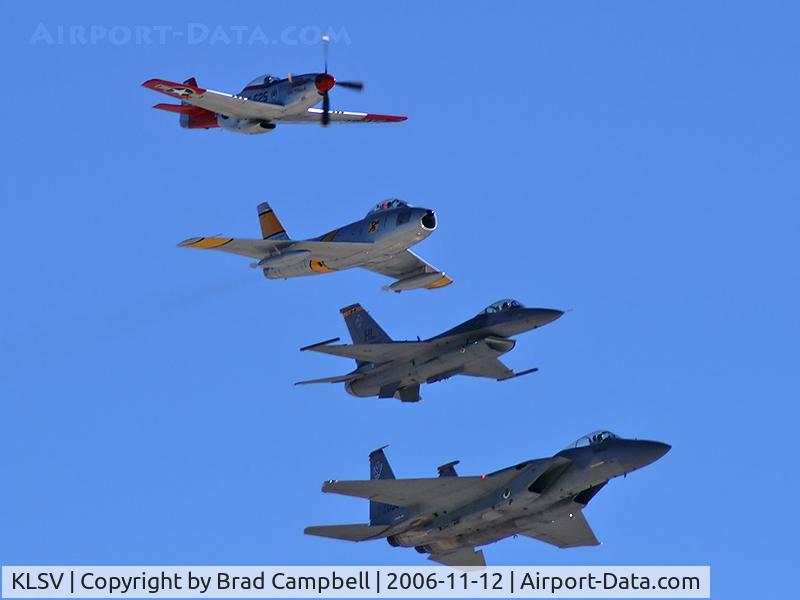 Nellis Afb Airport (LSV) - Aviation Nation - 2006
