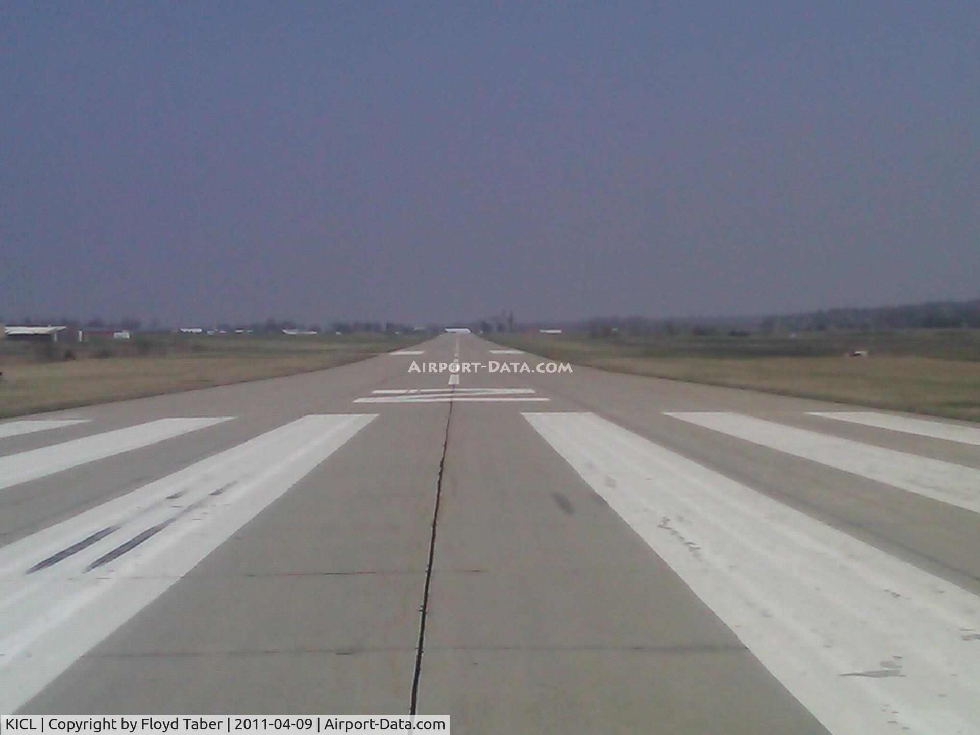 Schenck Field Airport (ICL) - 5000 feet of beauty