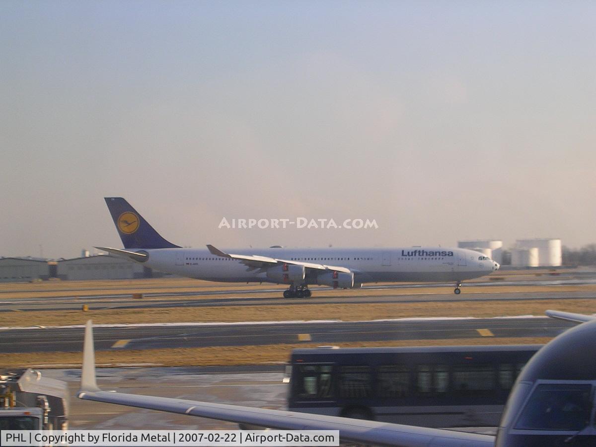 Philadelphia International Airport (PHL) - Lufthansa