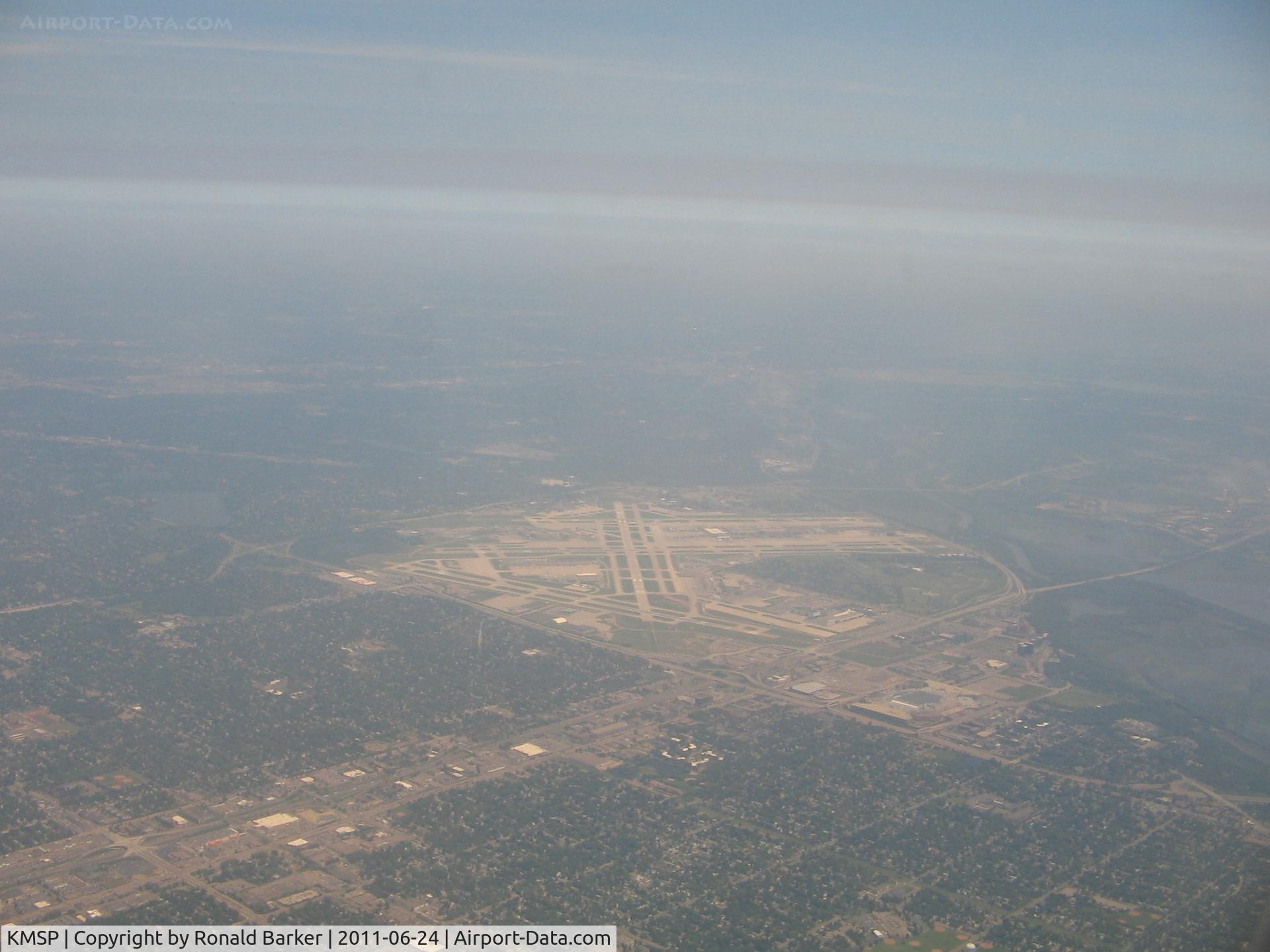 Minneapolis-st Paul Intl/wold-chamberlain Airport (MSP) - MSP from a distance