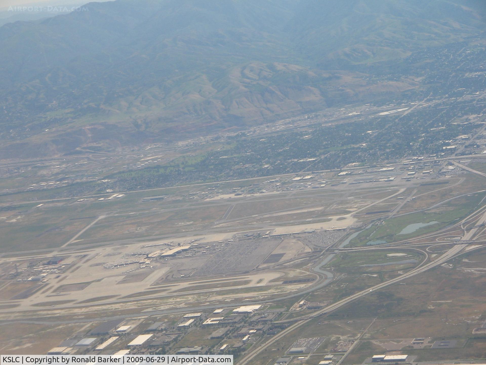 Salt Lake City International Airport (SLC) - SLC traffic pattern