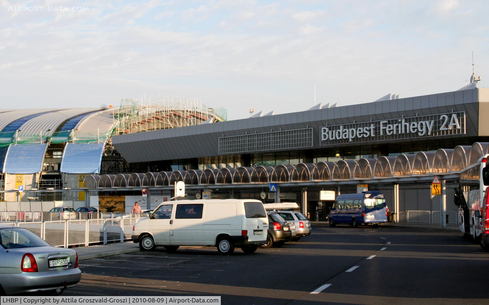 Budapest Ferihegy International Airport, Budapest Hungary (LHBP) - Budapest Internationale Airport, Ferihegy II.A Terminal