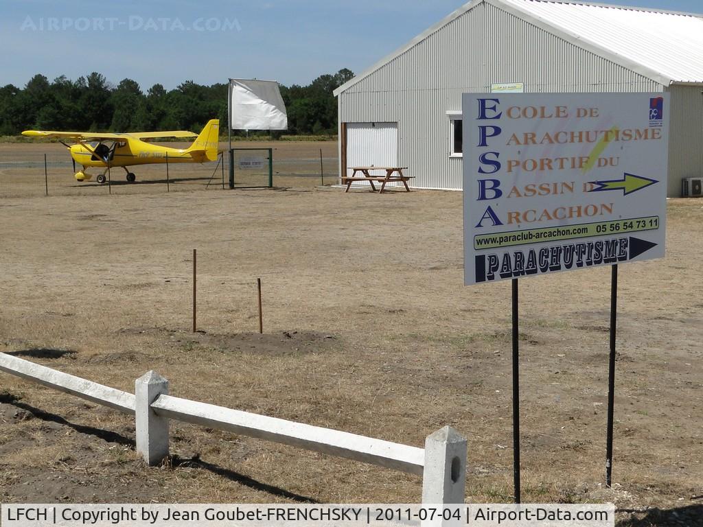 Arcachon La Teste-de-Buch Airport, Arcachon France (LFCH) - ARCACHON LA TESTE