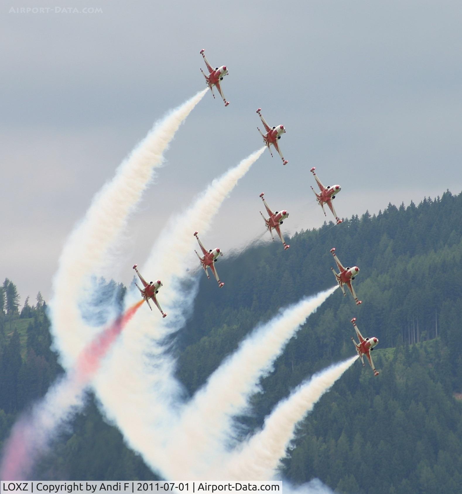 LOXZ Airport - Airpower11