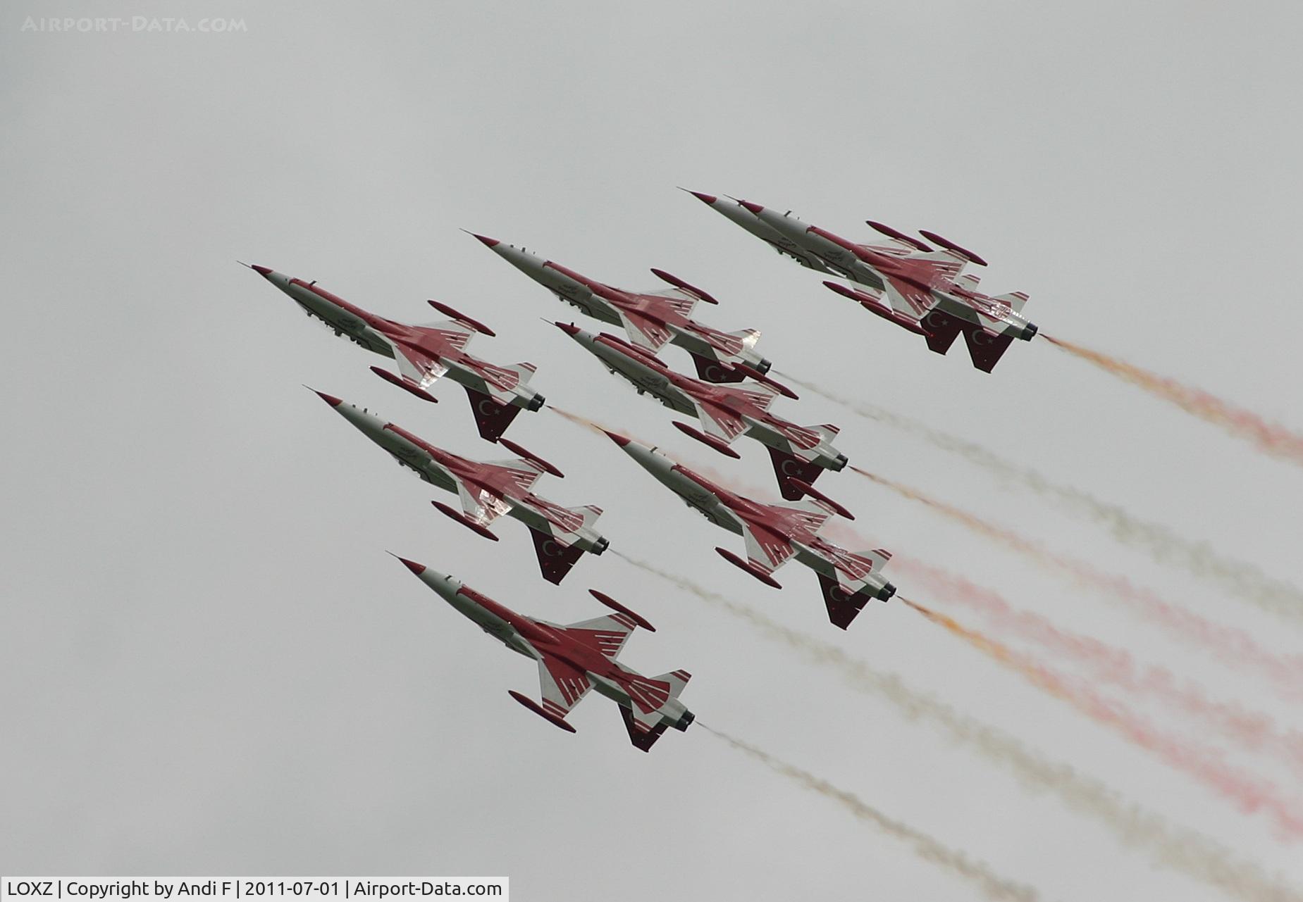 LOXZ Airport - Airpower11