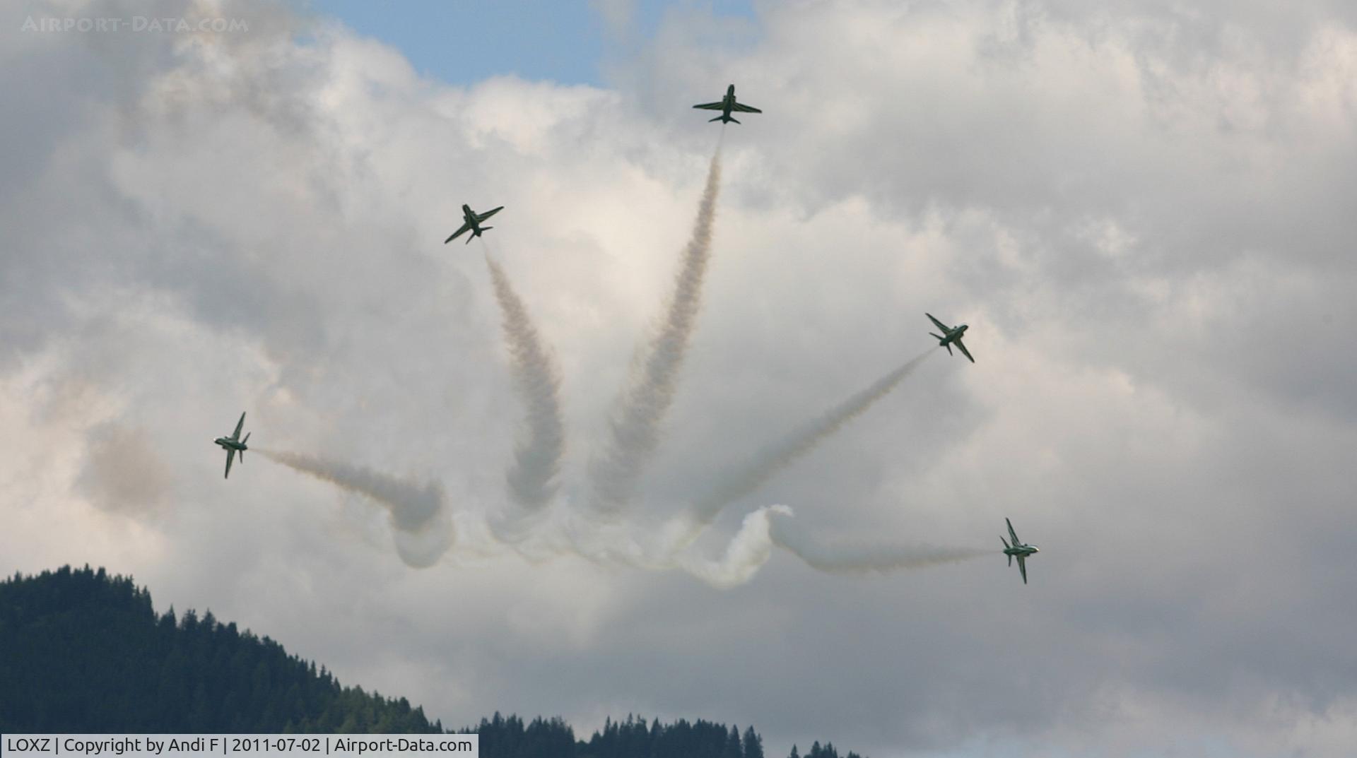 LOXZ Airport - Saudi Hawks at Airpower11