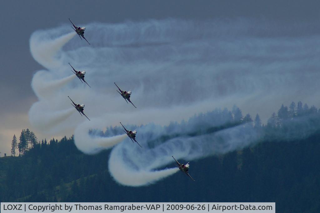 LOXZ Airport - Switzerland - Air Force Northrop F5 Tiger