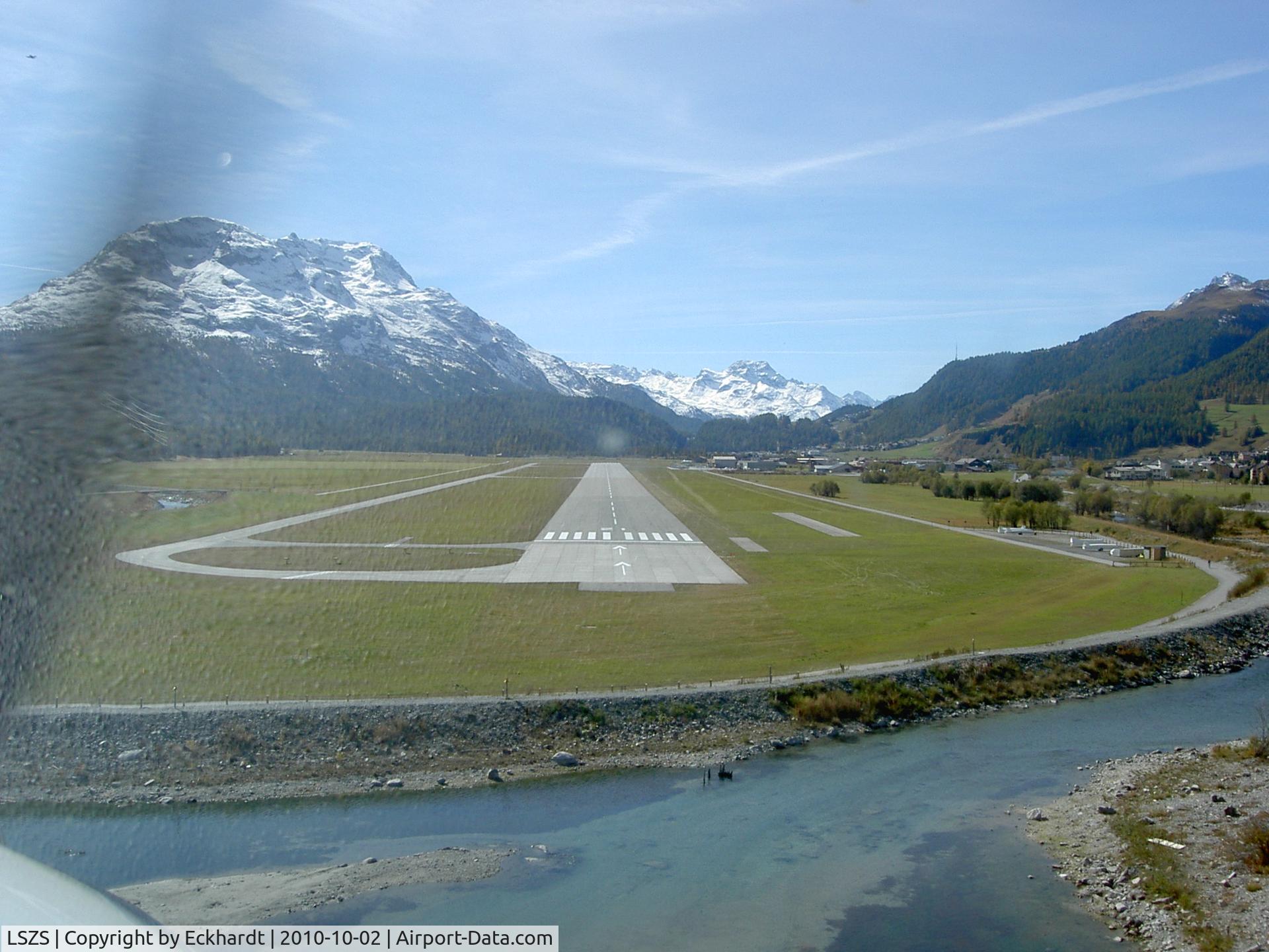 St. Moritz-Samedan Airport, Samedan Switzerland (LSZS) - Flight with Remos G3