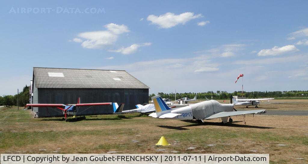 Andernos-les-Bains Airport, Andernos-les-Bains France (LFCD) - Andernos les bains