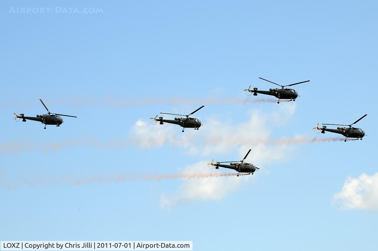 LOXZ Airport - Bundesheer Alouette Formation