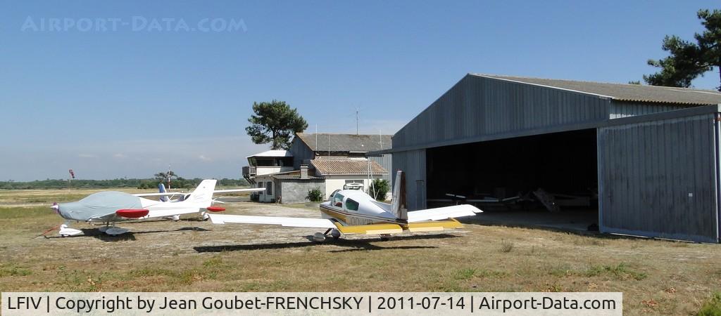 Vendays-Montalivet Airport, Vendays-Montalivet France (LFIV) - Montalivet