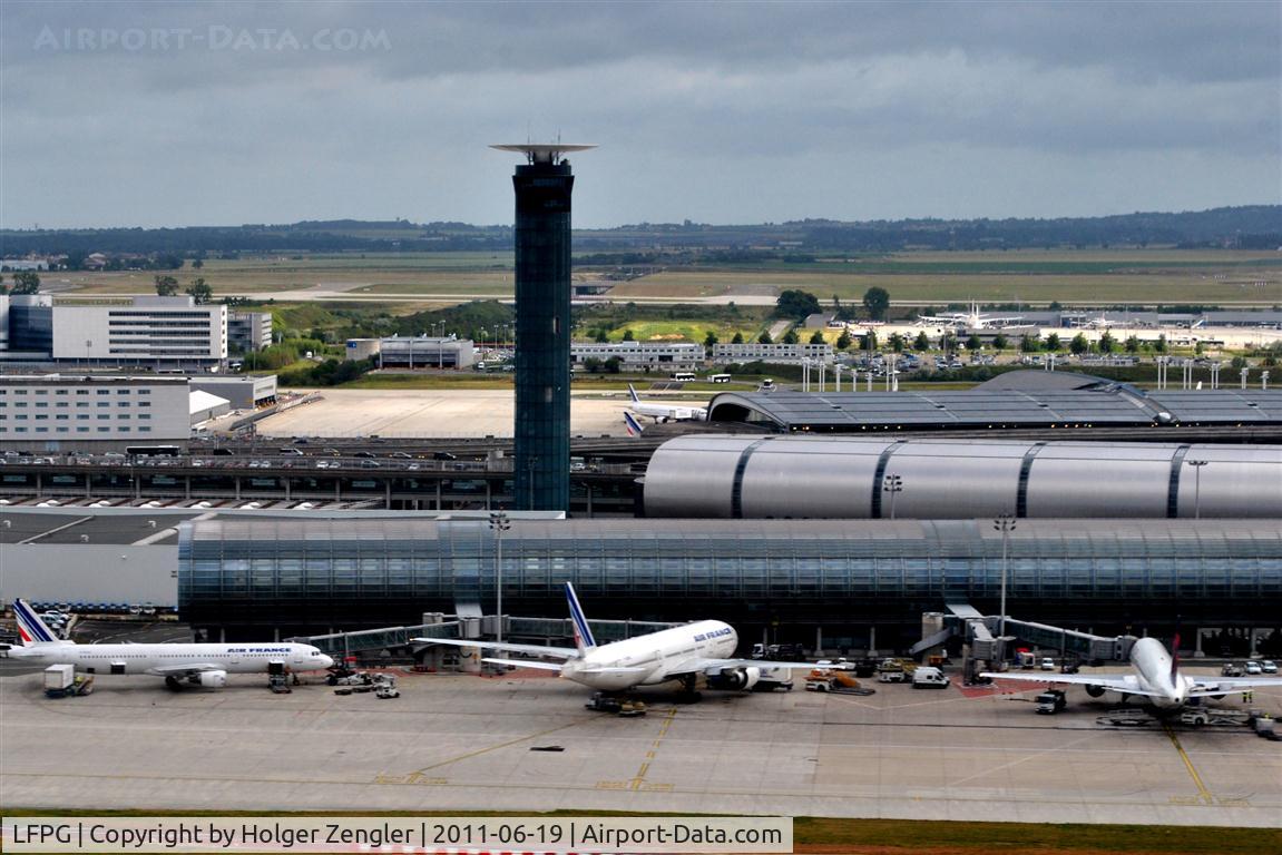 Paris Charles de Gaulle Airport (Roissy Airport), Paris France (LFPG) - View on parts of Terminal 2 after take-off on rwy 26L