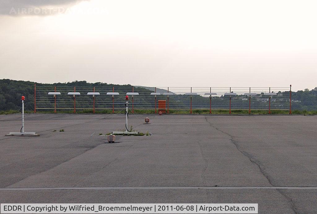 Saarbrücken Airport, Saarbrücken Germany (EDDR) - Localizer Antenna for the ILS Runway 27.