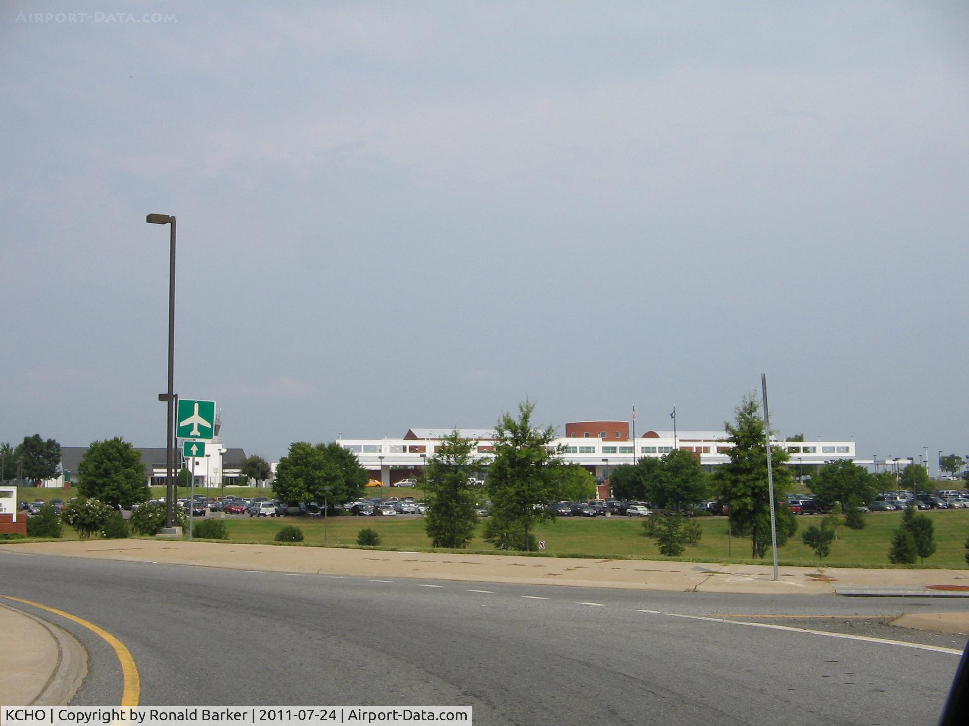 Charlottesville-albemarle Airport (CHO) - Charlottesville