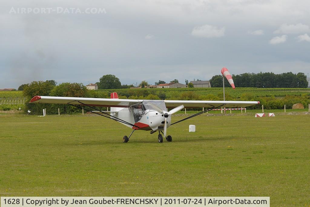 1628 Airport - aéroclub de La Pierre Levée - LF1628
FRANCE