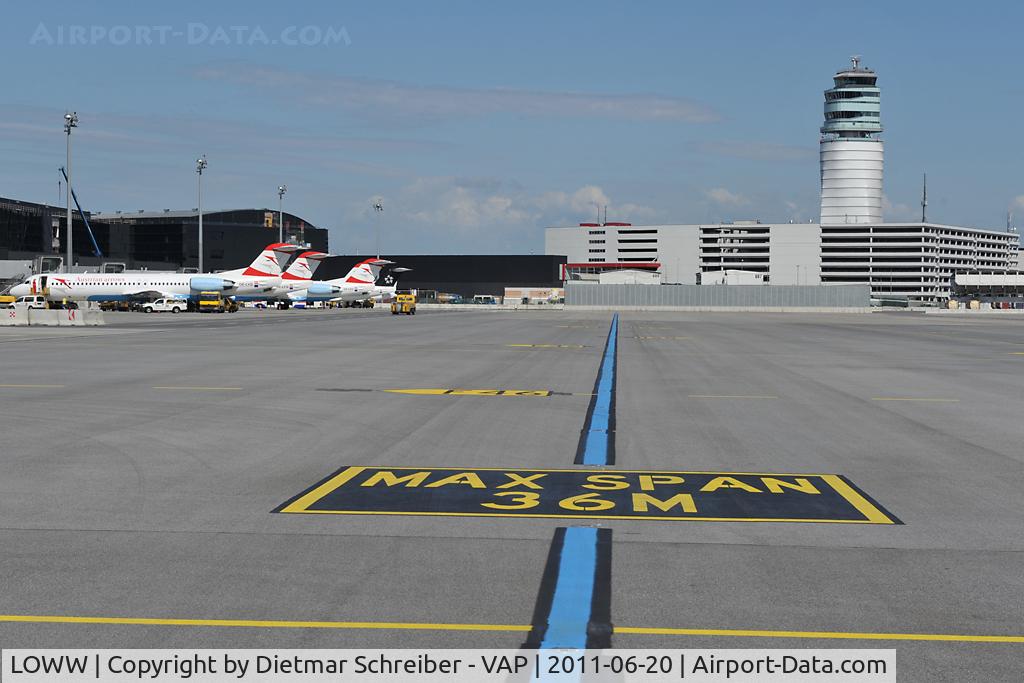 Vienna International Airport, Vienna Austria (LOWW) - Taxilane 40