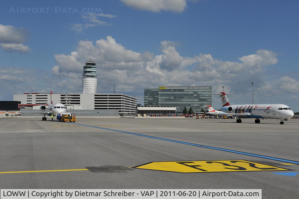 Vienna International Airport, Vienna Austria (LOWW) - Taxilane 40
