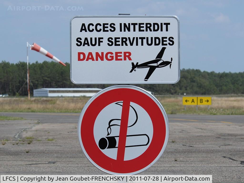 Bordeaux Leognan saucats Airport, Bordeaux France (LFCS) - no smoking.....