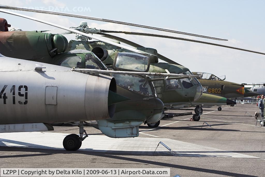 Pieš?any Airport,  Slovakia (Slovak Republic) (LZPP) - a very small static line
