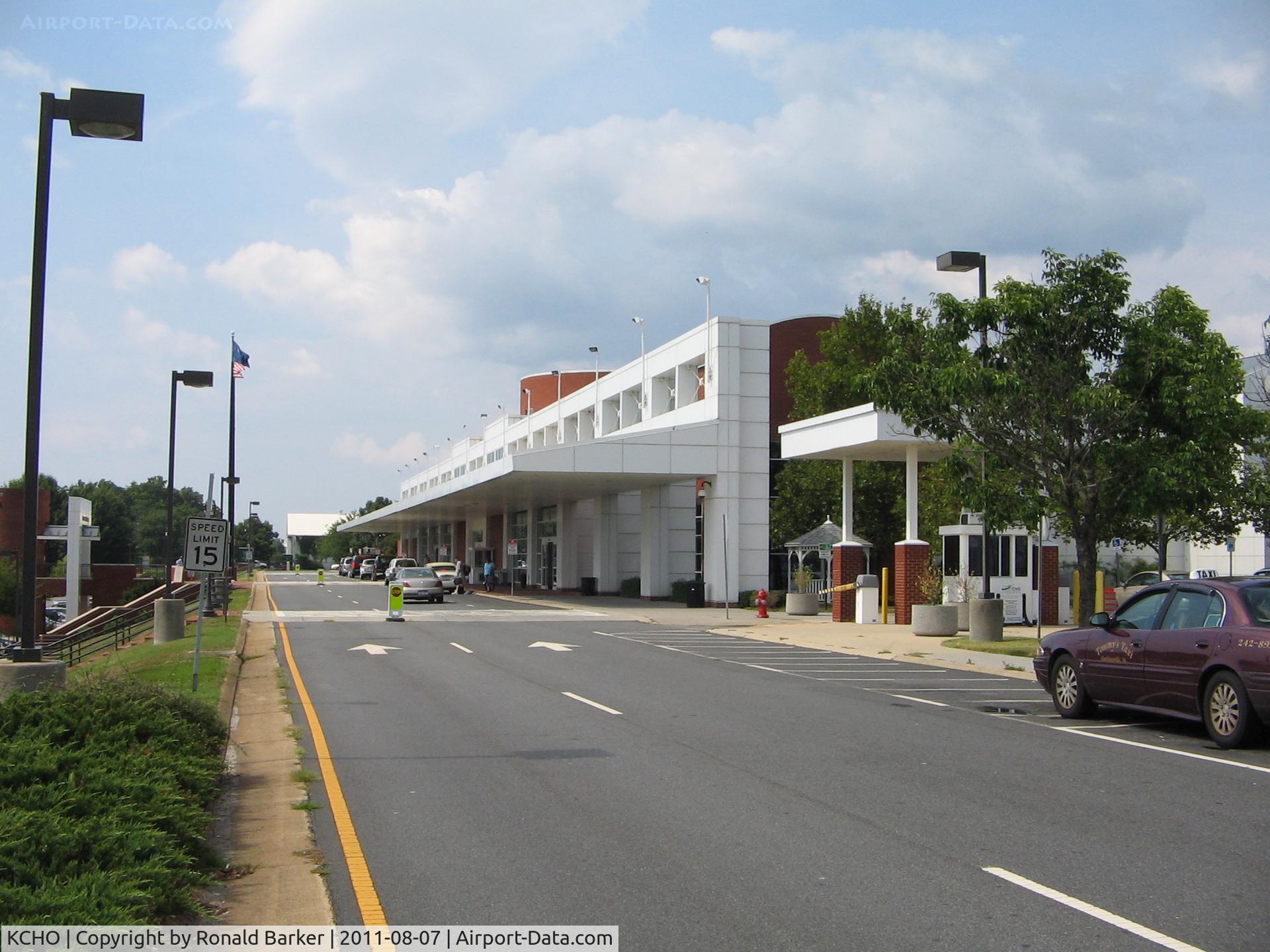 Charlottesville-albemarle Airport (CHO) - CHO Terminal