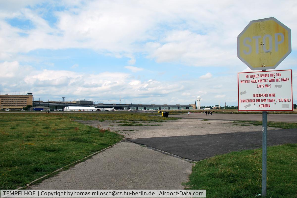 TEMPELHOF Airport - Tomas Milosch