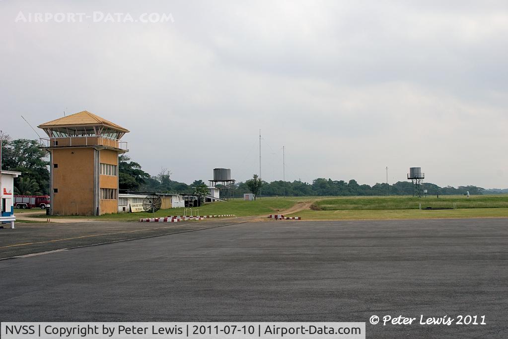 Santo-Pekoa International Airport, Luganville, Espiritu Santo Vanuatu (NVSS) - Tarmac at Pekoa