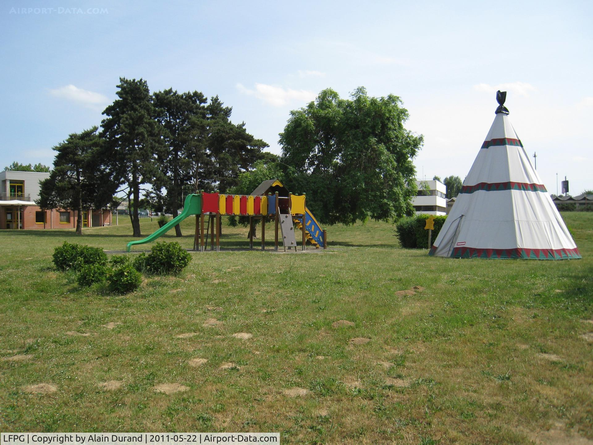 Paris Charles de Gaulle Airport (Roissy Airport), Paris France (LFPG) - The airport's teepee, one of the top assets of the kids' playground