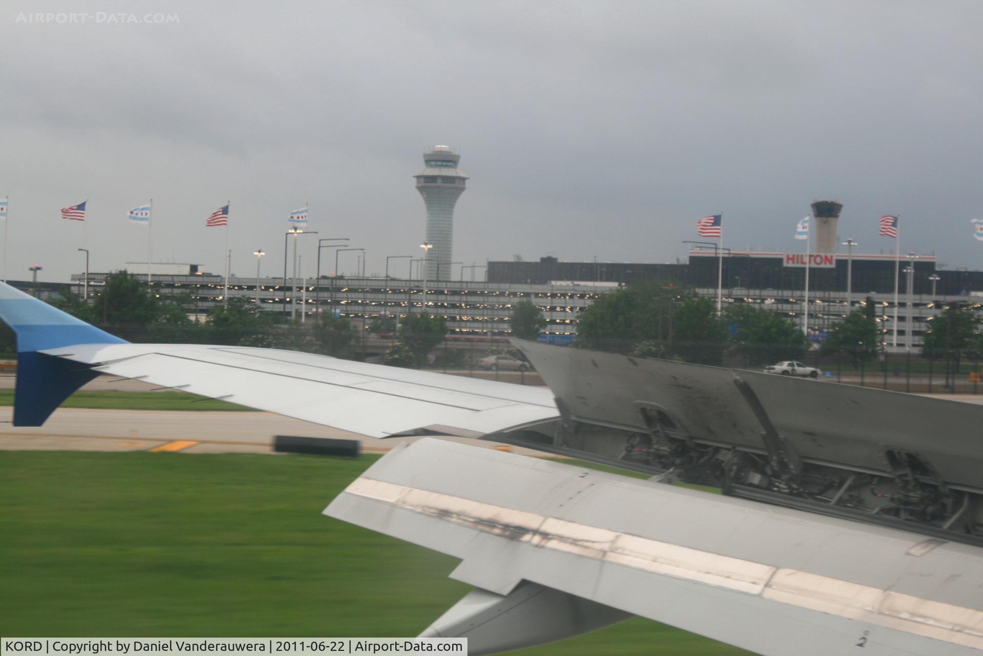Chicago O'hare International Airport (ORD) - Just landed on ORD  (flight UA532  CYYZ-KORD)