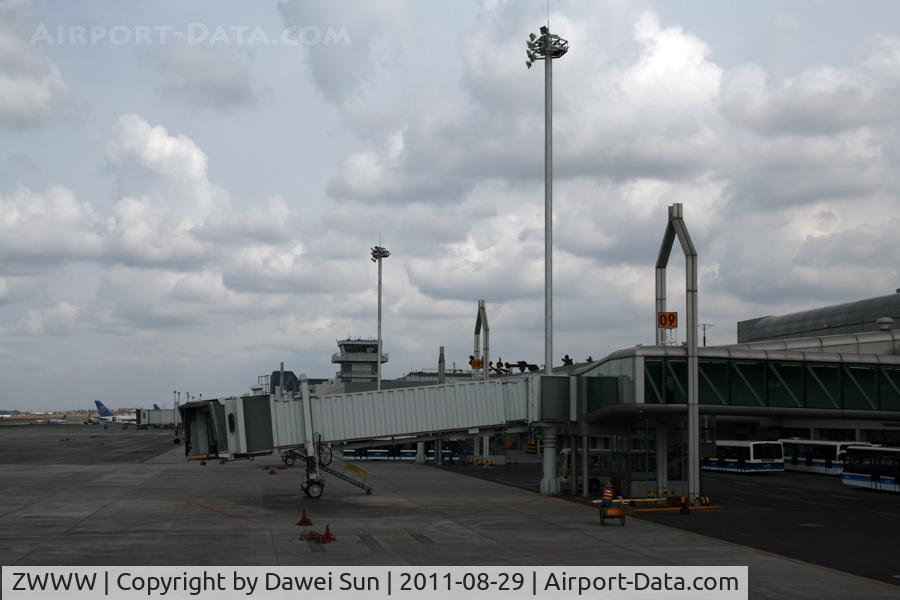 Urumqi Diwopu International Airport, Urumqi, Xinjiang China (ZWWW) - Urumqi Diwopu International Airport, Urumqi, Xinjiang, China