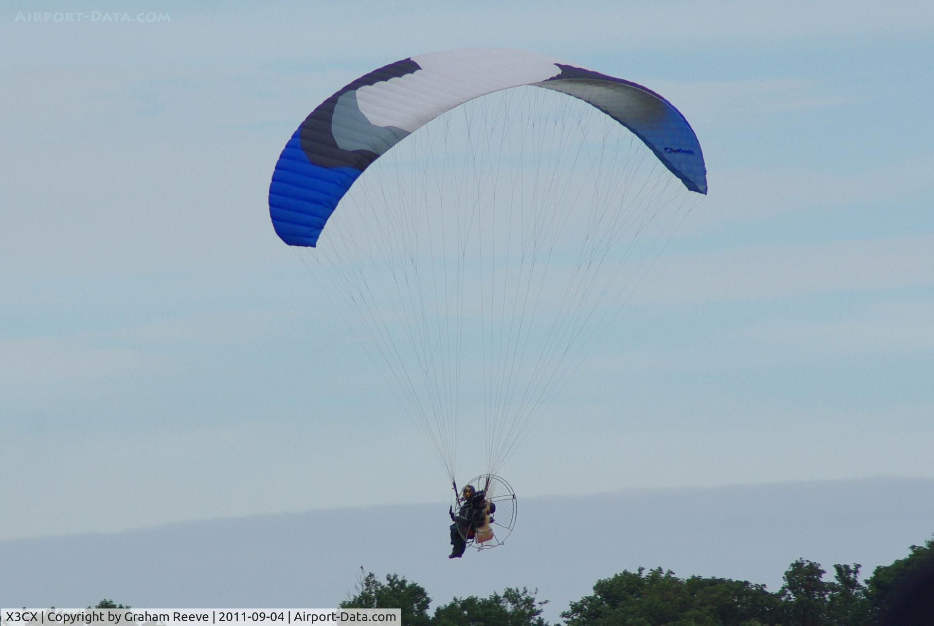 X3CX Airport - Getting airbourne from Northrepps.
