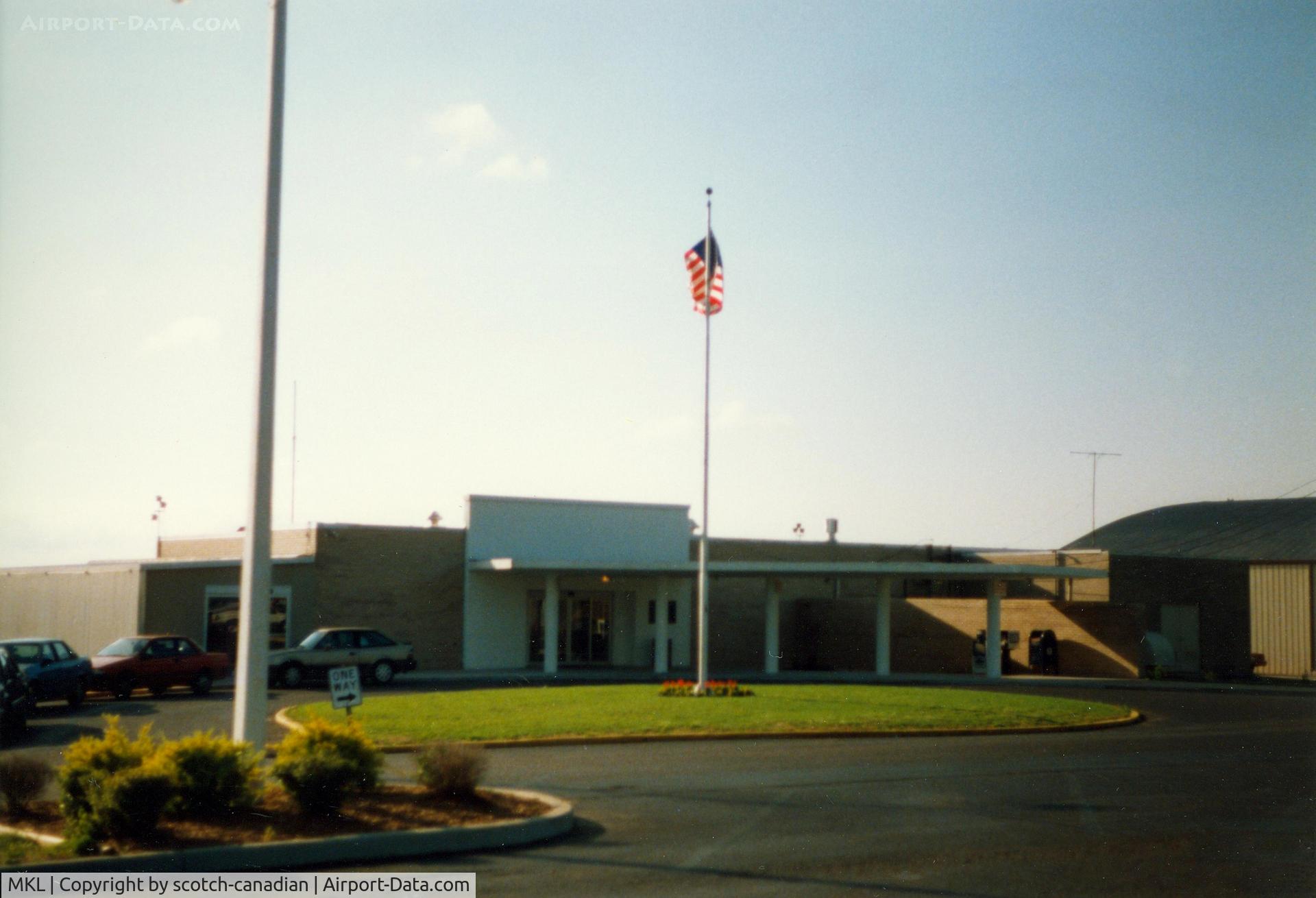 Mc Kellar-sipes Regional Airport (MKL) - Terminal Building at McKellar-Sipes Regional Airport, Jackson, TN - May 1990