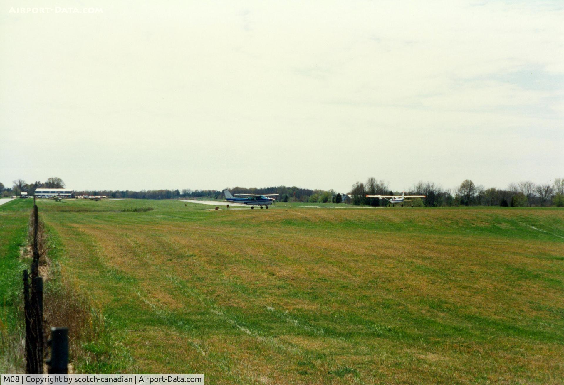 William L. Whitehurst Field Airport (M08) - Planes ready for Takeoff on Runway 19 at William L. Whitehurst Field, Bolivar, TN - May 1989