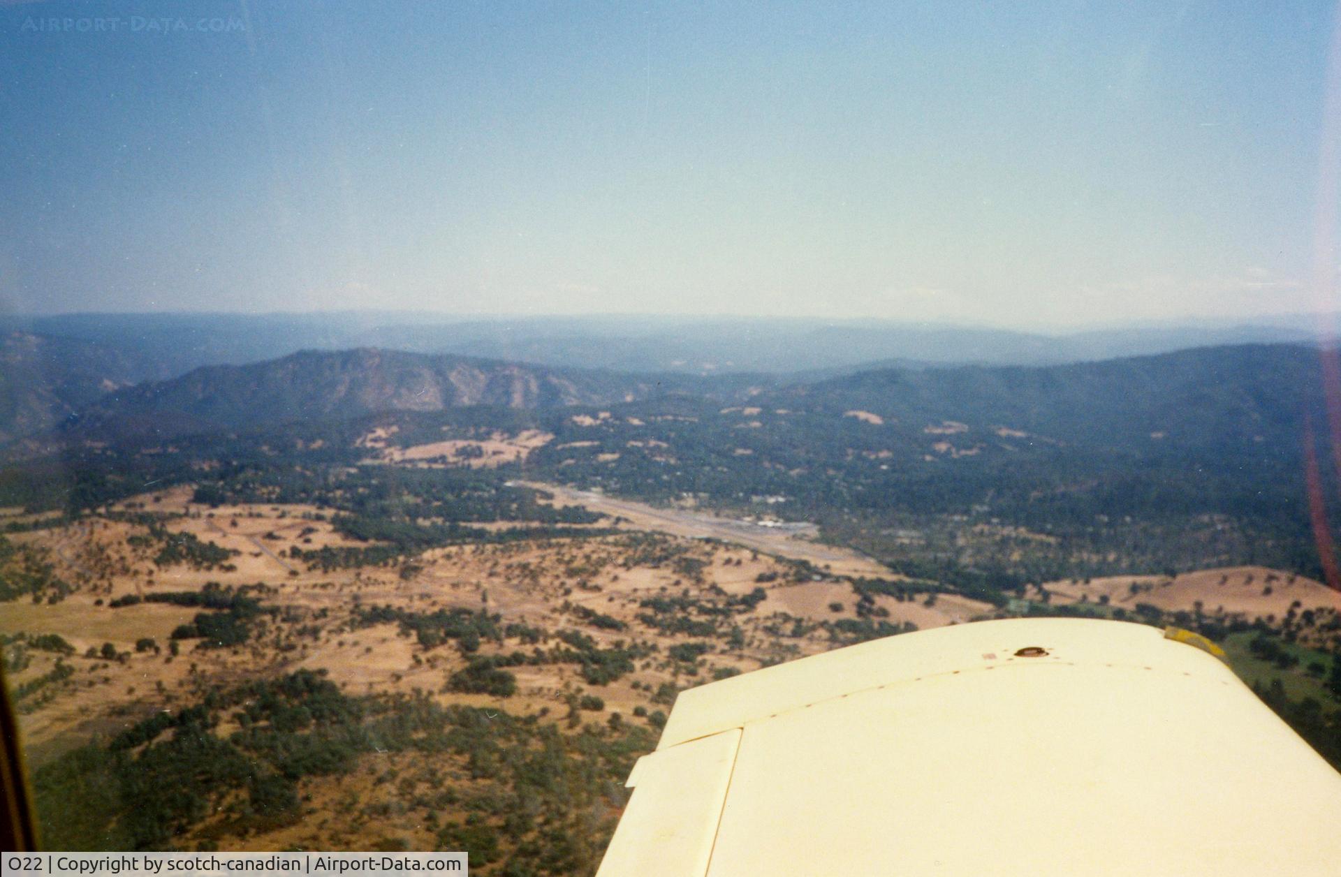 Columbia Airport (O22) - Columbia Airport, CA - photographed from 1974 Grumman American Aviation Corp. AA-1B N9881L - July 1989 