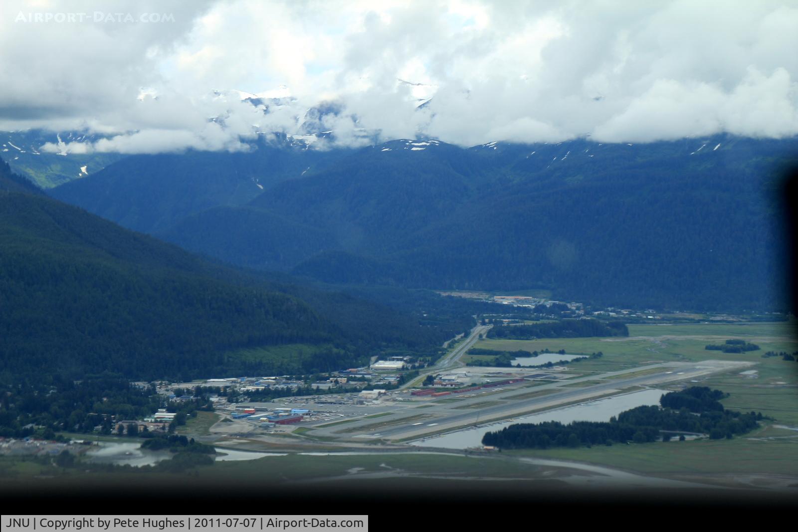 Juneau International Airport (JNU) - joining for downwind Juneau Alaska in Ce208 N332AK showing parallel hard and not so hard runways