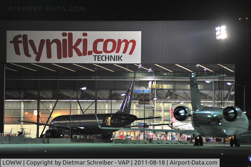 Vienna International Airport, Vienna Austria (LOWW) - Hangar 3