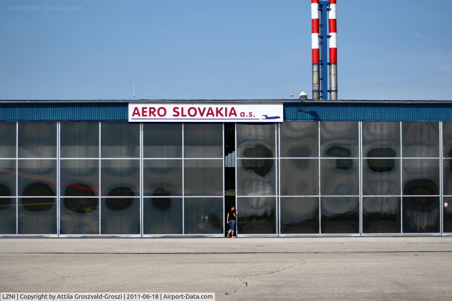 LZNI Airport - Nitra Janikovce Airport - Slovakia (Slovak Republik) SK - Aero Slovakia a.s. hangar