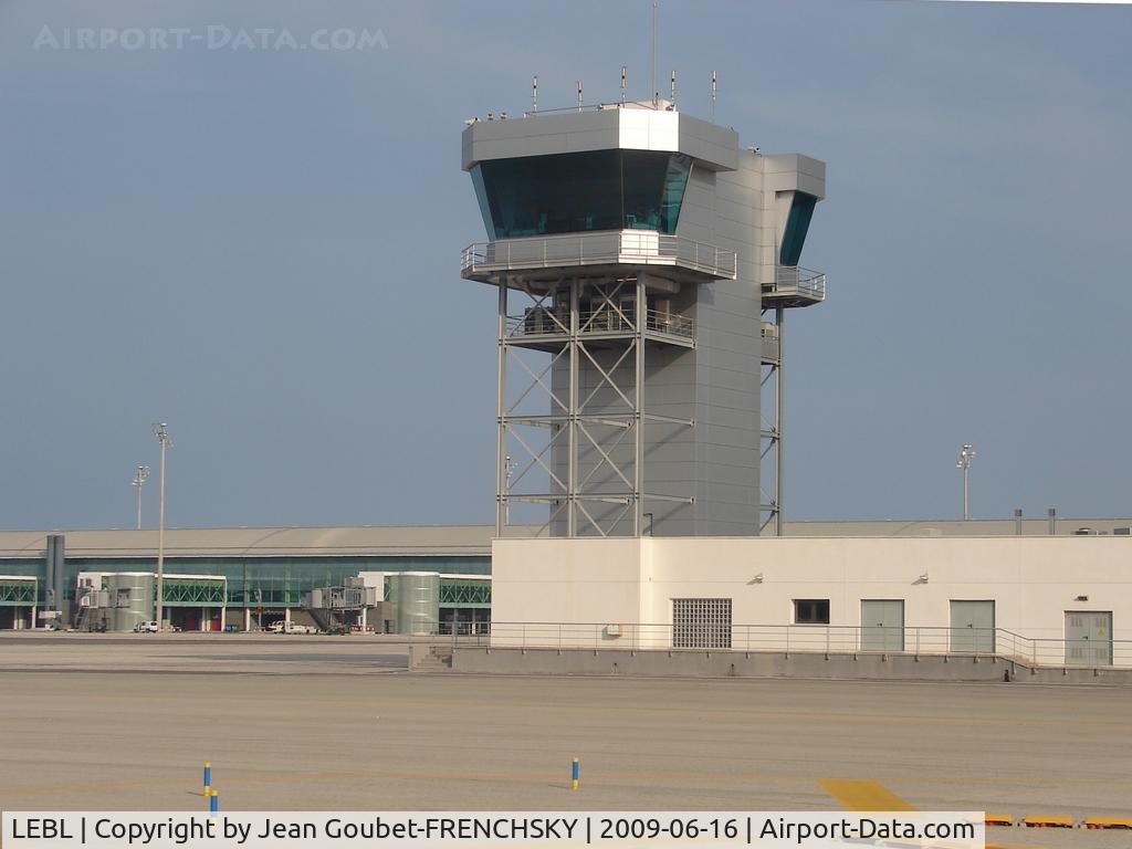 Barcelona International Airport, Barcelona Spain (LEBL) - new tower