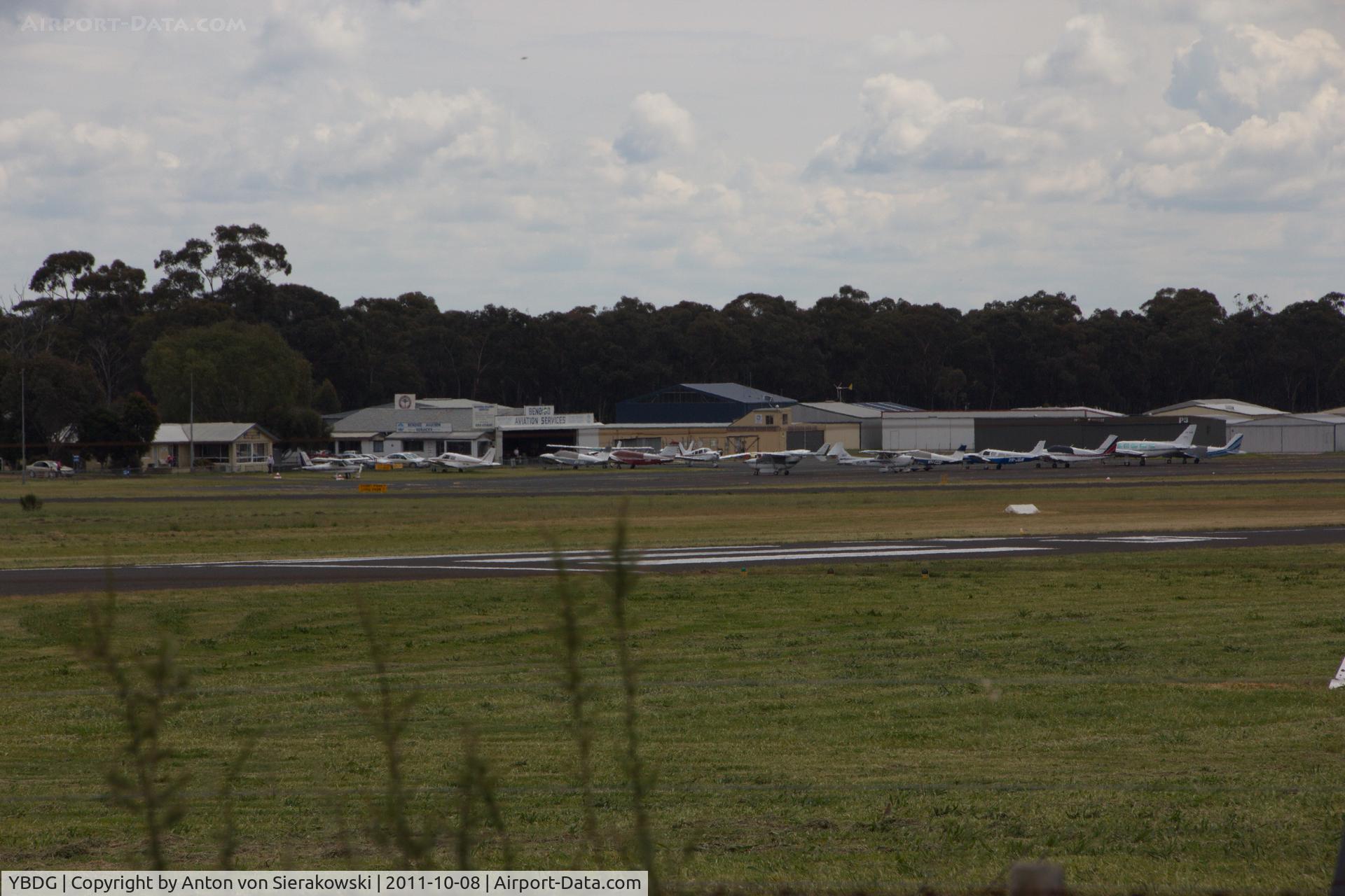 Bendigo Airport, Bendigo, Victoria Australia (YBDG) - YBDG Bendigo Municipal Looking North West