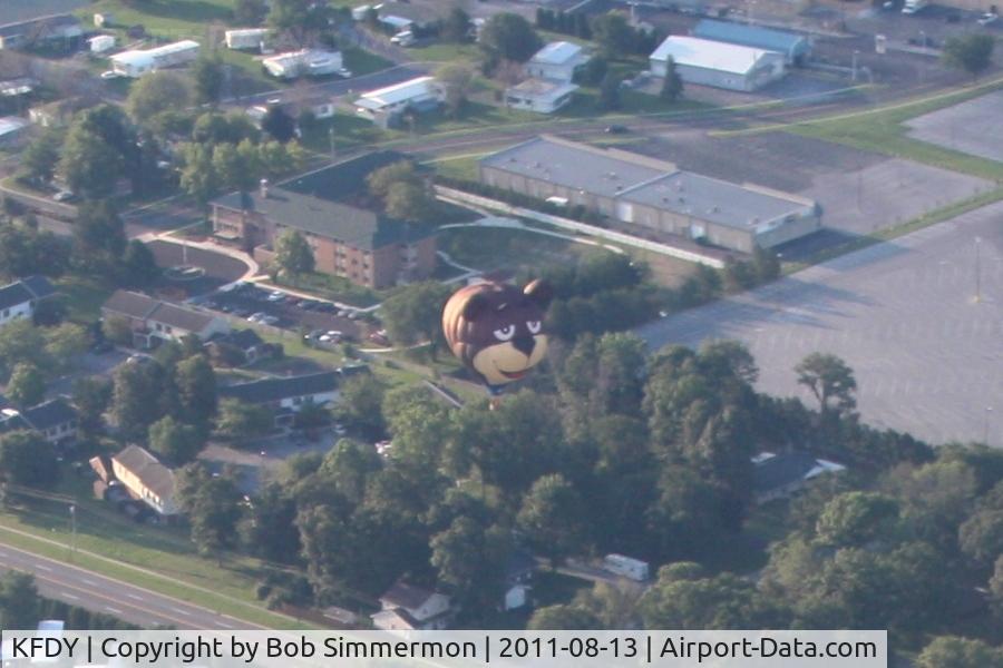 Findlay Airport (FDY) - Hot air balloon over Findlay, Ohio