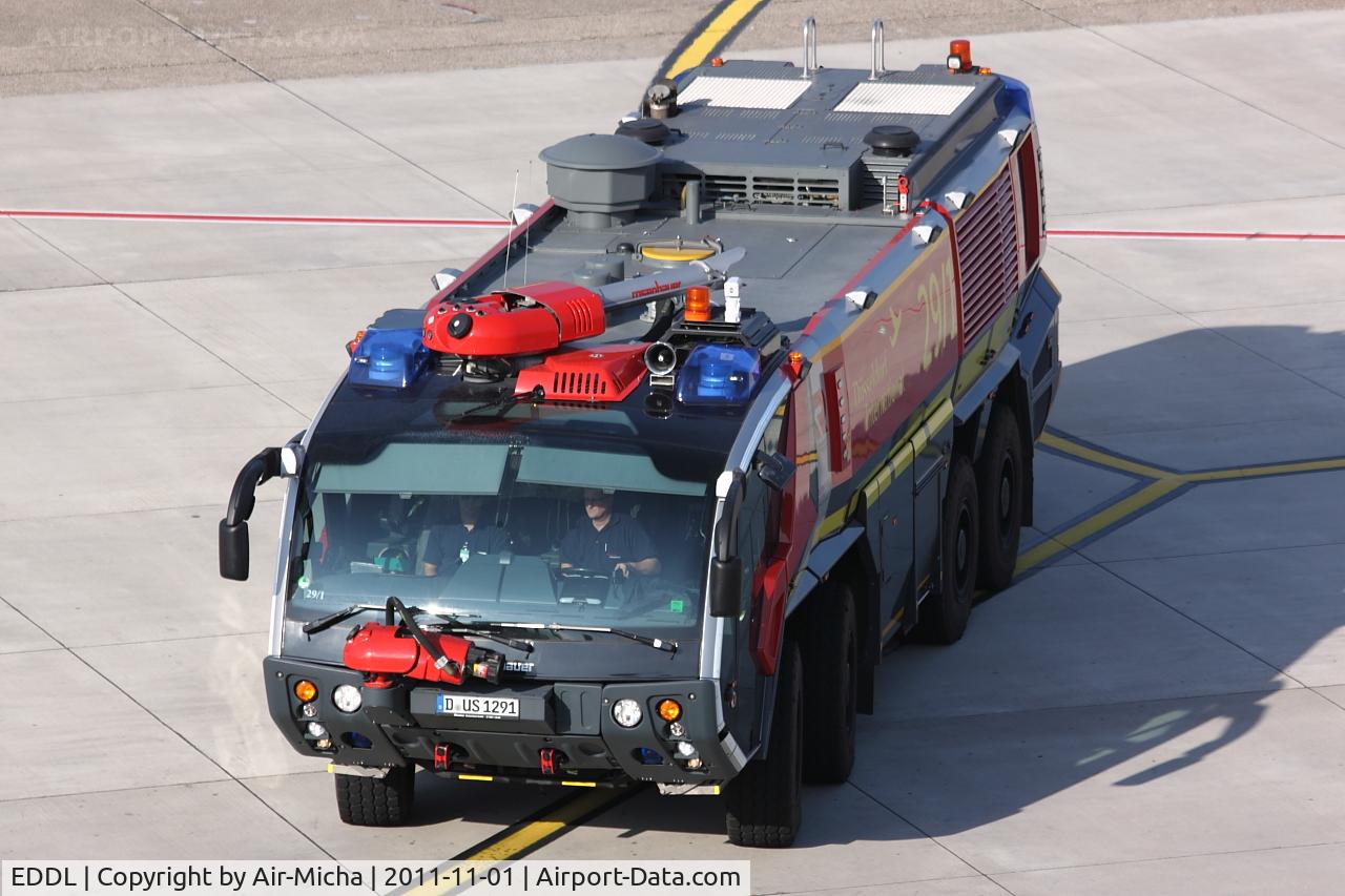 Düsseldorf International Airport, Düsseldorf Germany (EDDL) - Fire Truck No. 29/1