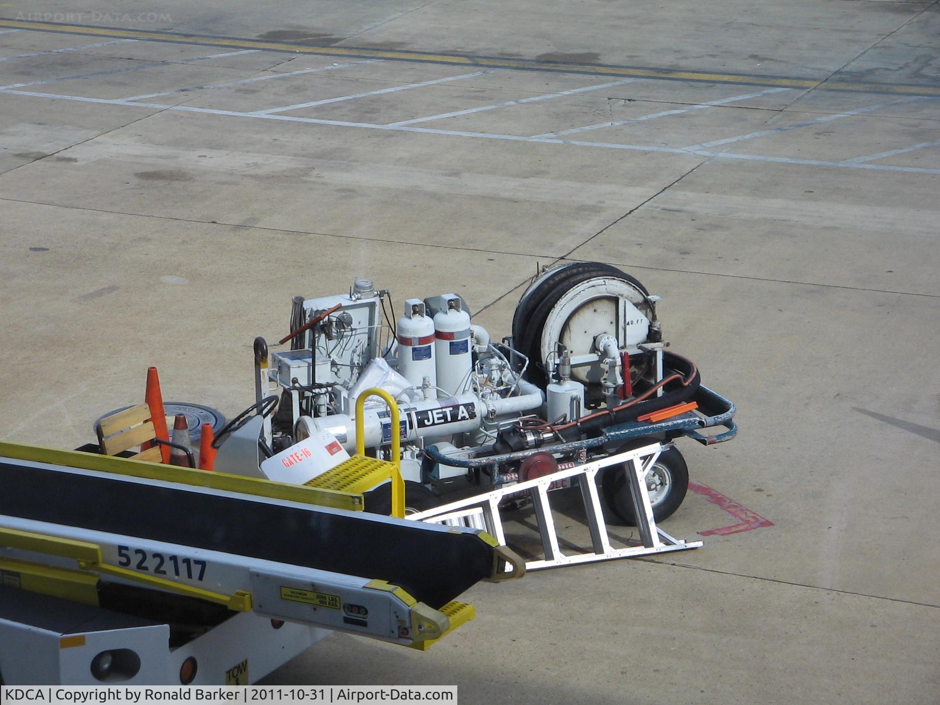 Ronald Reagan Washington National Airport (DCA) - Fuel pump