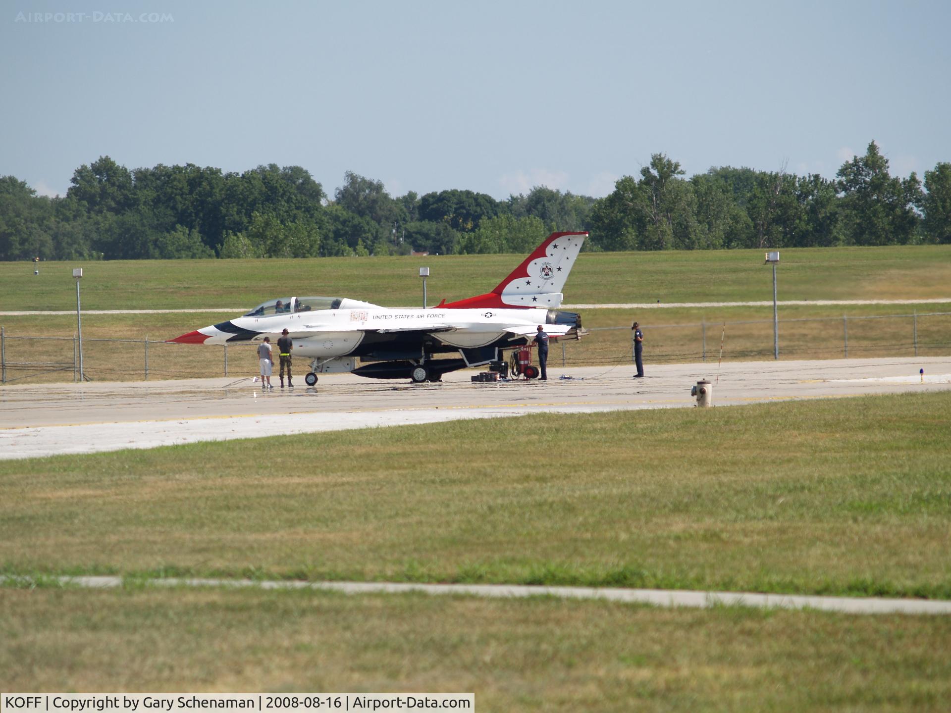 Offutt Afb Airport (OFF) - THUNDERBIRD NUMBER 7, BACK UP