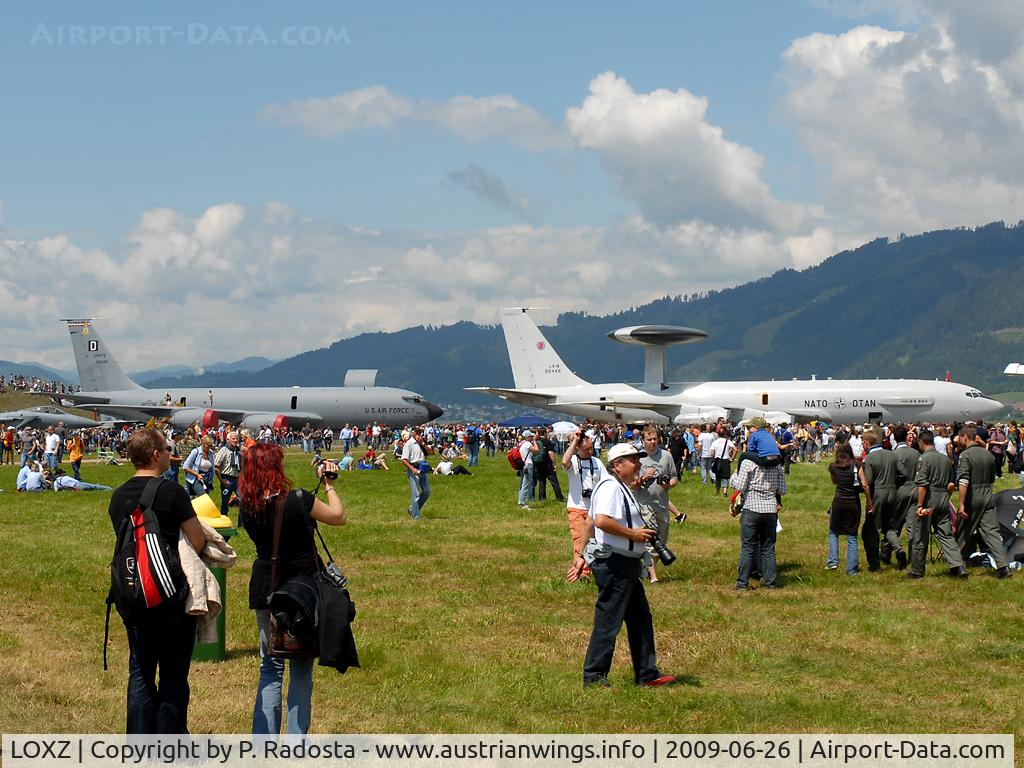 LOXZ Airport - KC 135 and E3 Sentry at Airpower09