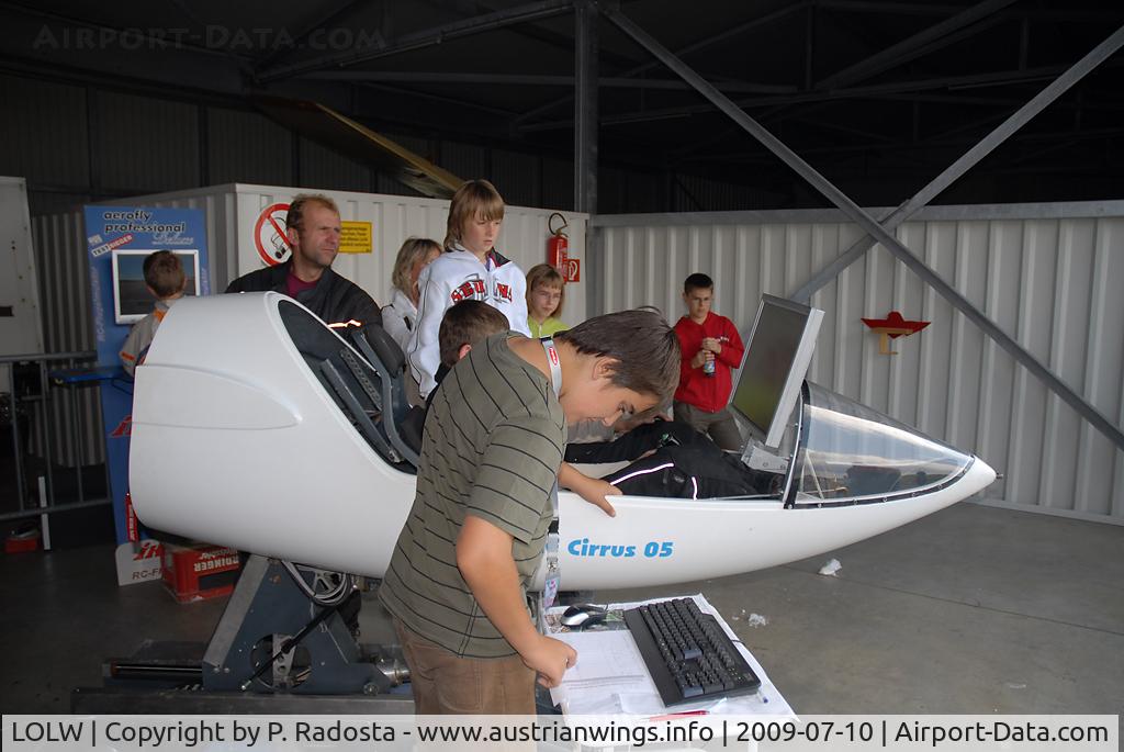 LOLW Airport - Glider Pilot Simulator at Welser Flugtage 2009