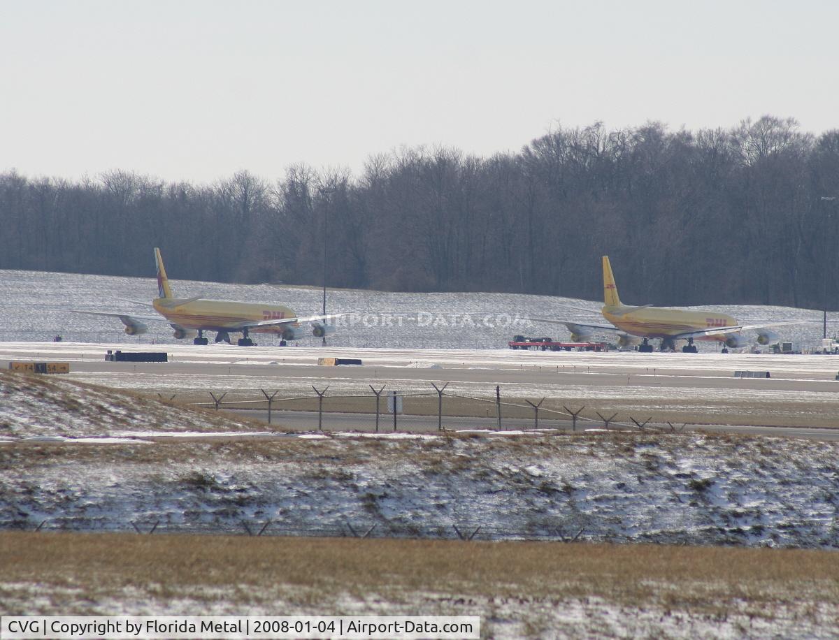 Cincinnati/northern Kentucky International Airport (CVG) - DHL DC-8-60